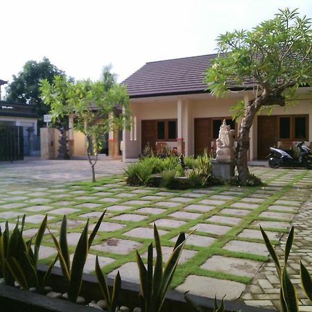 Deka Homestay Mataram Extérieur photo