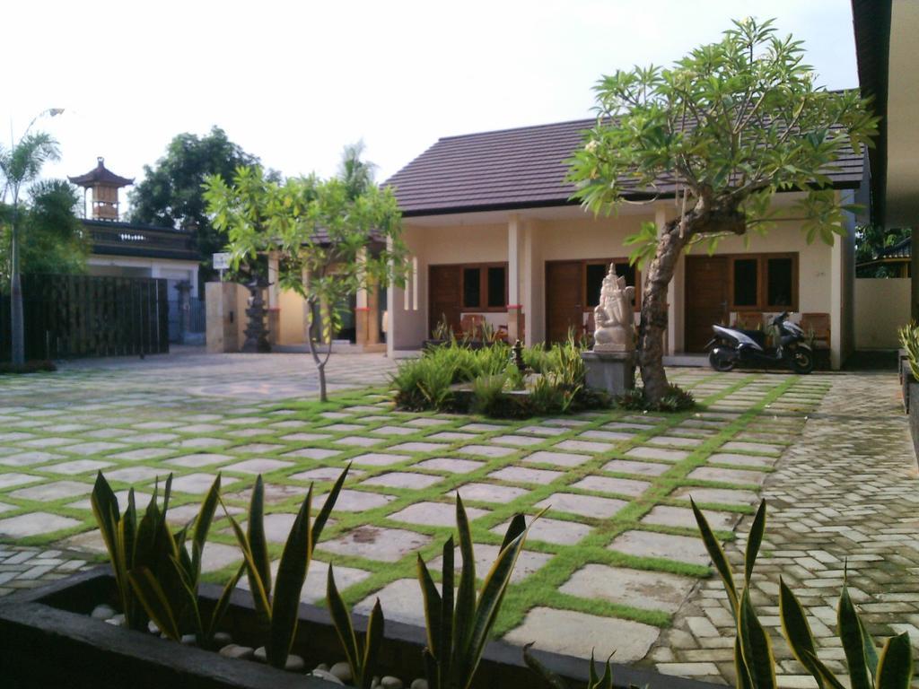 Deka Homestay Mataram Extérieur photo